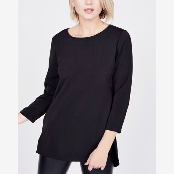 August 1 Eight • Cut Out Back Tunic - Picture 8 of 9